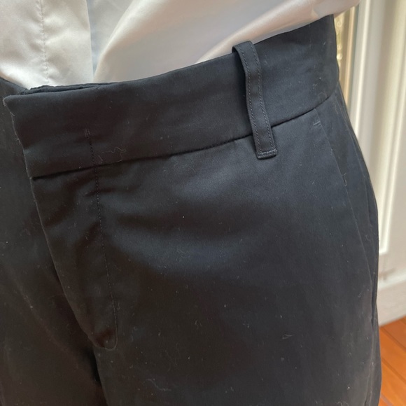 NWOT Vince Navy Blue Lightweight Cuffed Ankle Trousers Size 4 - Picture 5 of 9